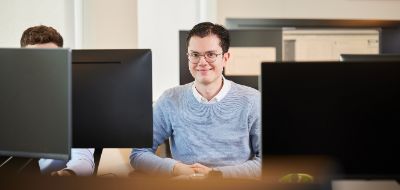 Werknemer met leaseauto neemt ontslag: wie betaalt de rekening?