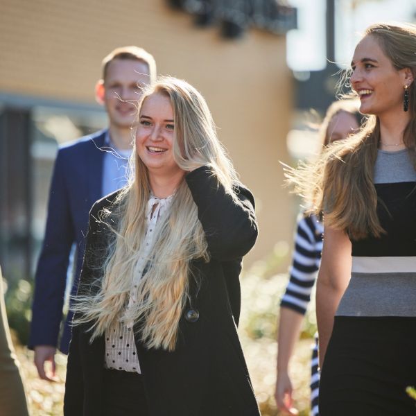 medewerkers de jong en laan