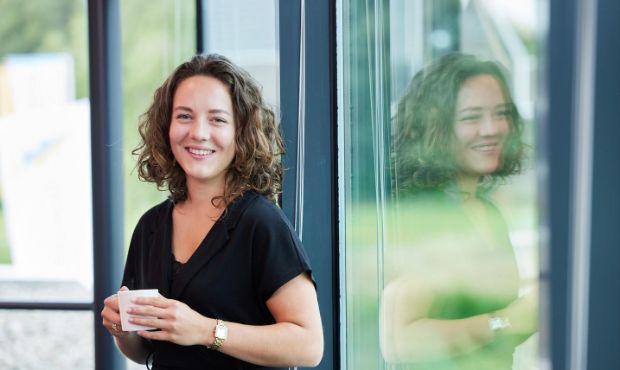 medewerker de jong en laan