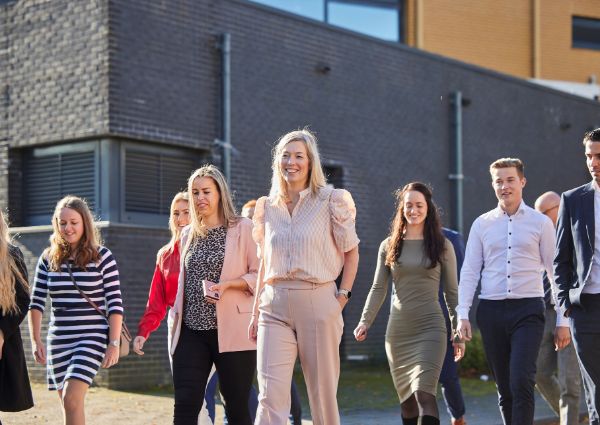 medewerkers de jong en laan