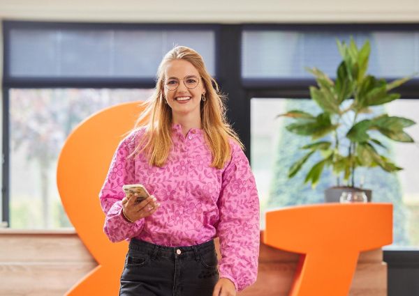 medewerker de jong en laan