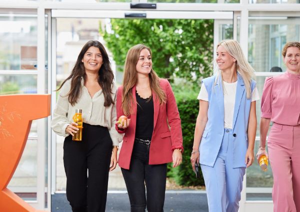 medewerkers de jong en laan